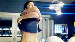 Sexy Gifs Of Hot Girls Getting Undressed