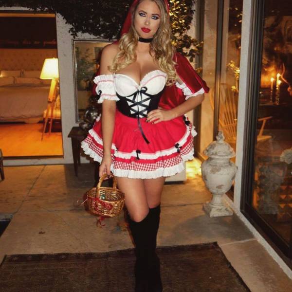 Incredible Beauty Antje Utgaard